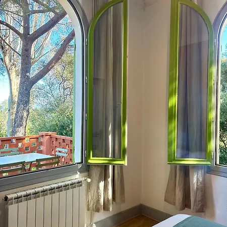 Les Grillons Presqu'ile De Giens Vue * Hyères