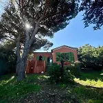 Les Grillons Presqu'ile De Giens Vue 别墅