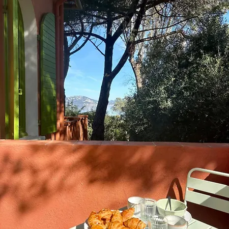 Les Grillons Presqu'ile De Giens Vue Villa Hyères