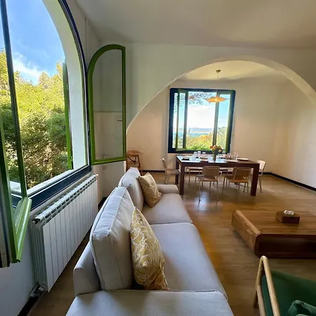 Les Grillons Presqu'ile De Giens Vue Villa