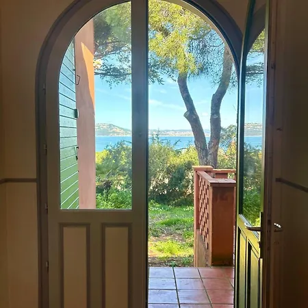 Les Grillons Presqu'ile De Giens Vue Hyères